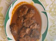 Una foto de carne vacuno y cerdo