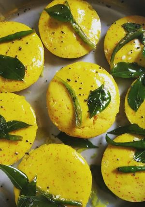 A picture of Dhokla.