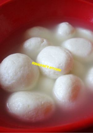 A picture of Rasgulla.