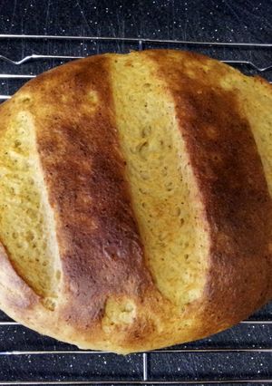 A picture of Garlic parmesan bread.
