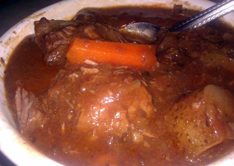 Red's crockpot stew!