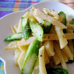A picture of Asparagus and Potatoes Sautéed in Butter and Soy Sauce.