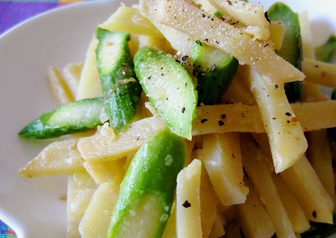 Simple Way to Prepare Homemade Asparagus and Potatoes Sautéed in Butter and Soy Sauce