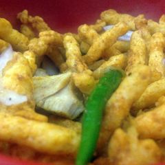 A picture of Chips and Chicken Crunch.