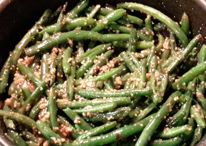 Steps to Make Favorite Spicy Green Beans