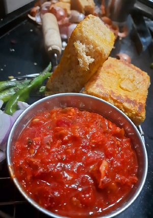 ભાજી (Bhaji Recipe in Gujarati) રેસીપી મુખ્ય ફોટો
