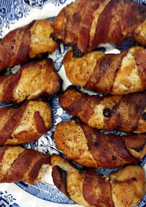 A picture of Honey chicken wrapped in bacon.