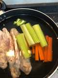 Caldo de pollo (básicos de cocina)