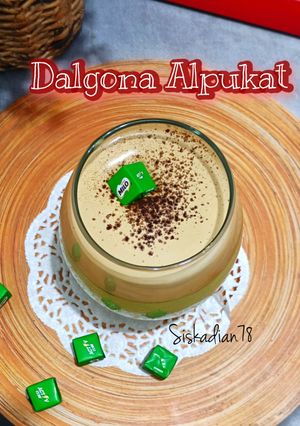 Foto resep Dalgona Alpukat
