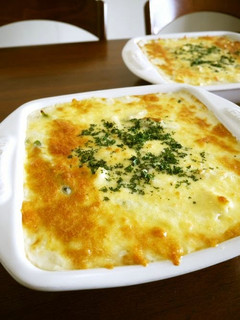 A picture of Seafood Gratin with Homemade Sauce.