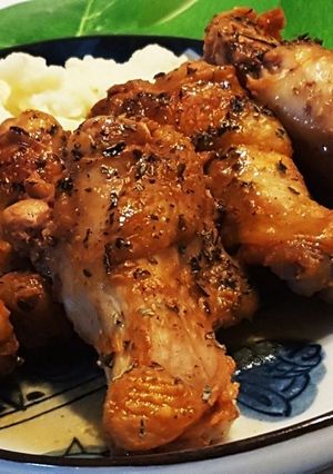 A picture of Super Easy BBQ Chicken Drumsticks and Spare Ribs.