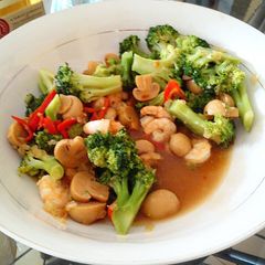 A picture of Easy & Spicy Stir Fry.
