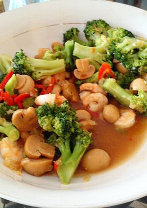 A picture of Easy & Spicy Stir Fry.