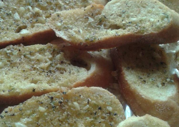 Recipe of Quick Garlic bread