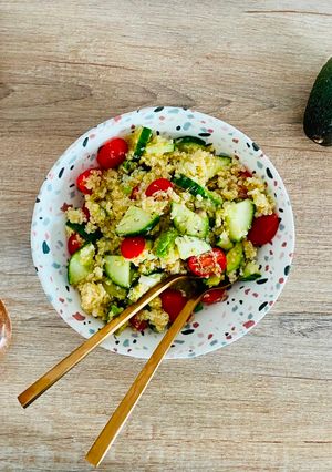 Une photo de Salade de quinoa et lentilles corail
