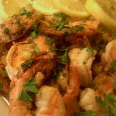 A picture of Sunshine's shrimp in lemon butter.