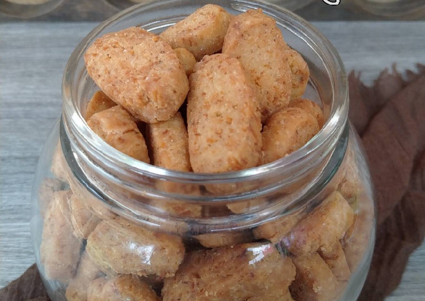 Kue biji ketapang