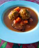 Albóndigas rellenas de queso panela😊
