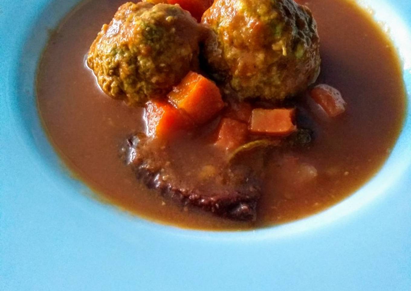 Albóndigas rellenas de queso panela😊