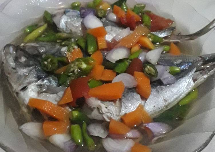 Cara meracik Kembung kukus kuah asam, Lezat Sekali