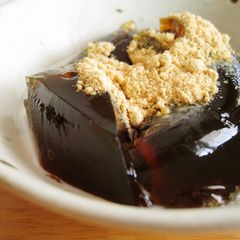 A picture of Light Barley Tea Jelly.