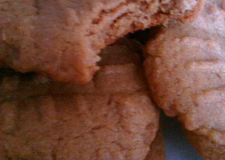 Recipe of Homemade 3 ingredient peanut butter cookies