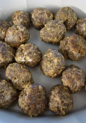 A picture of Lee's Easy Italian Meatballs.
