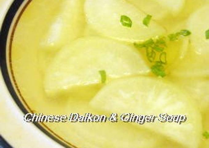 Recipe of Super Quick Homemade Chinese Daikon Radish and Ginger Soup