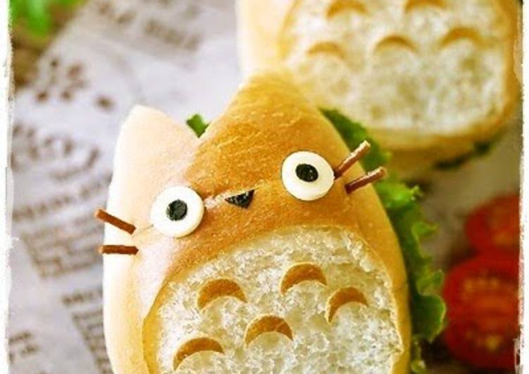 Totoro Sandwich using a Bread Roll
