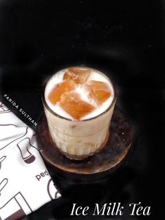 Foto resep Ice Milk Tea (With Tea in the Rock)