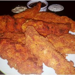 A picture of Mike's Crispy Chicken Fingers.