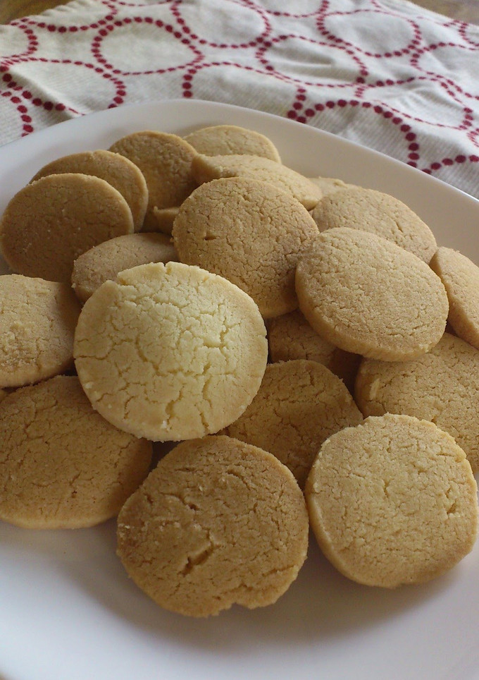 A picture of Make Easy, Crispy, and Flaky Cookies in 10 Minutes In a Plastic Bag.