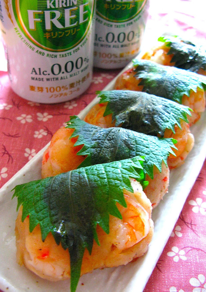 A picture of Shrimp in the Style of Sakura Mochi.