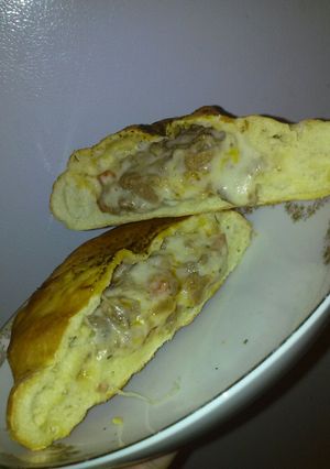 A picture of Momma's calzones.