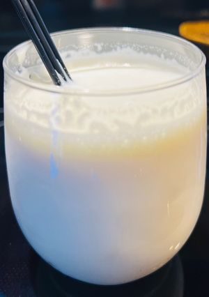 A picture of Sweetened Sparkling Ice Lemonade.