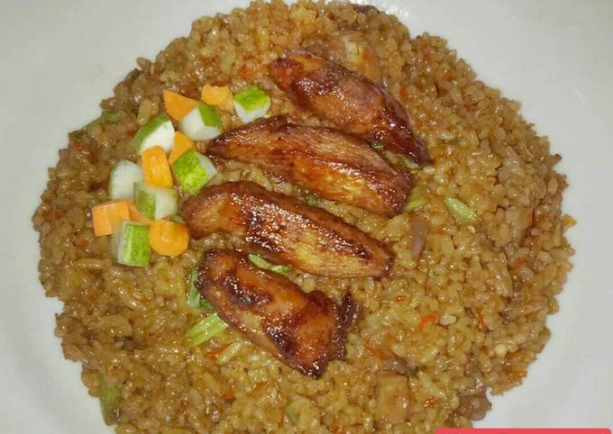 Resep 10. Nasi Goreng Bumbu Ulek #BikinRamadanBerkesan oleh Winny