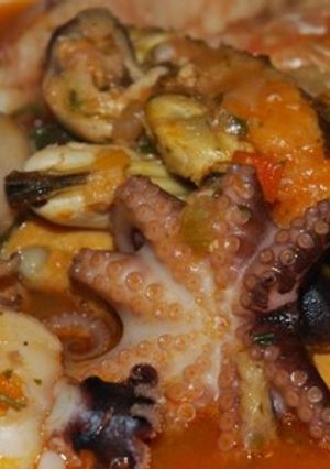 Foto di Brodetto di pesce con molluschi e crostacei