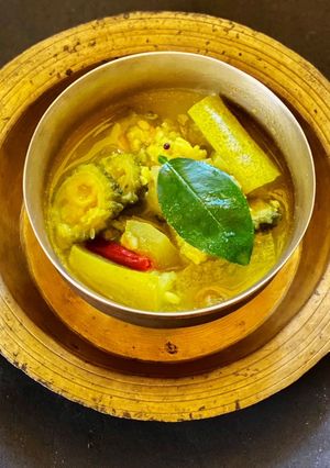 A picture of Shukto Dal with Pumpkin, Cucumber, Korola.