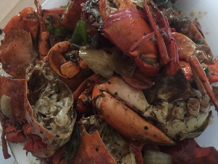 Langkah Gampang Menyiapkan Resep Kepiting lada hitam yang Lezat Sekali Anti Ribet, Lezat Sekali