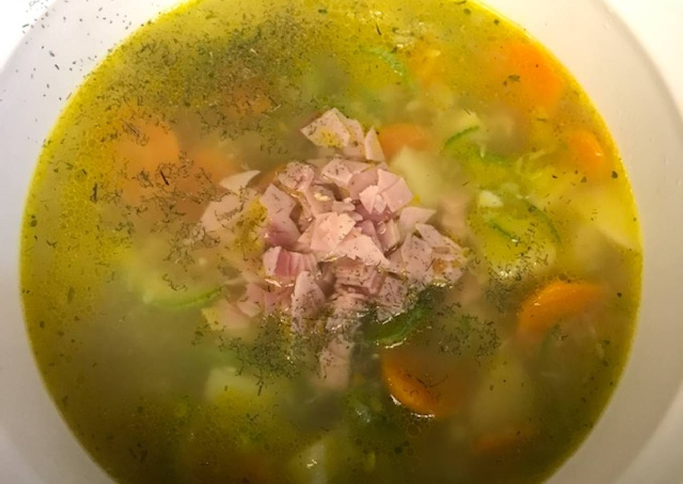 Sopa campesina con jamón