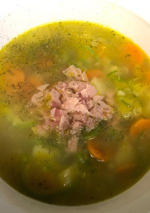 Una foto de Sopa campesina con jamón