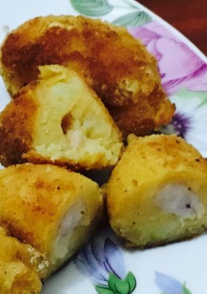 Una foto de Bocaditos de papa rellenas de camarón