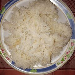 A picture of Plain rice.