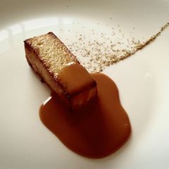 A picture of Fried milk with caramel.