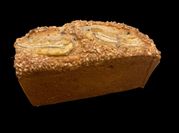 Una foto di banana bread