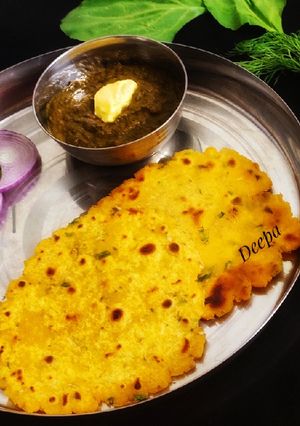 A picture of Makke Di Roti & Sarson Da Saag.