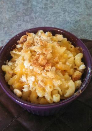 A picture of Baked Mac and cheese.