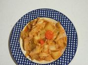Una foto de repollo con patatas
