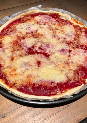 Une photo de Pizza