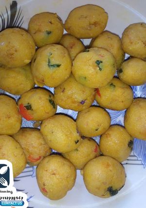 A picture of Rava Balls(Semolina Balls).